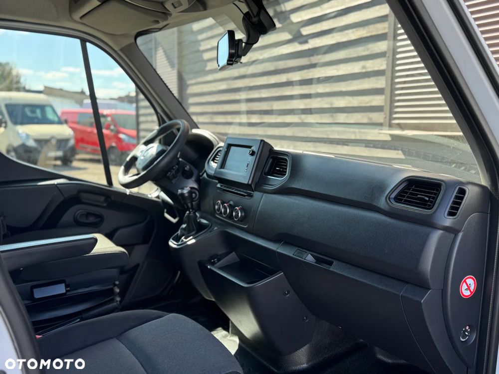 Renault Master - 13