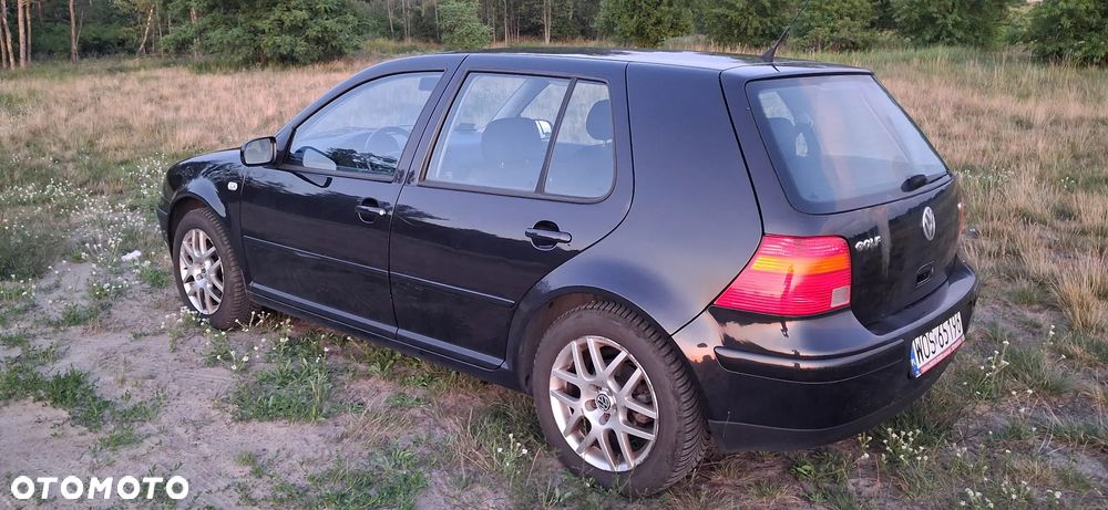 Volkswagen Golf 1.6 Basis - 4