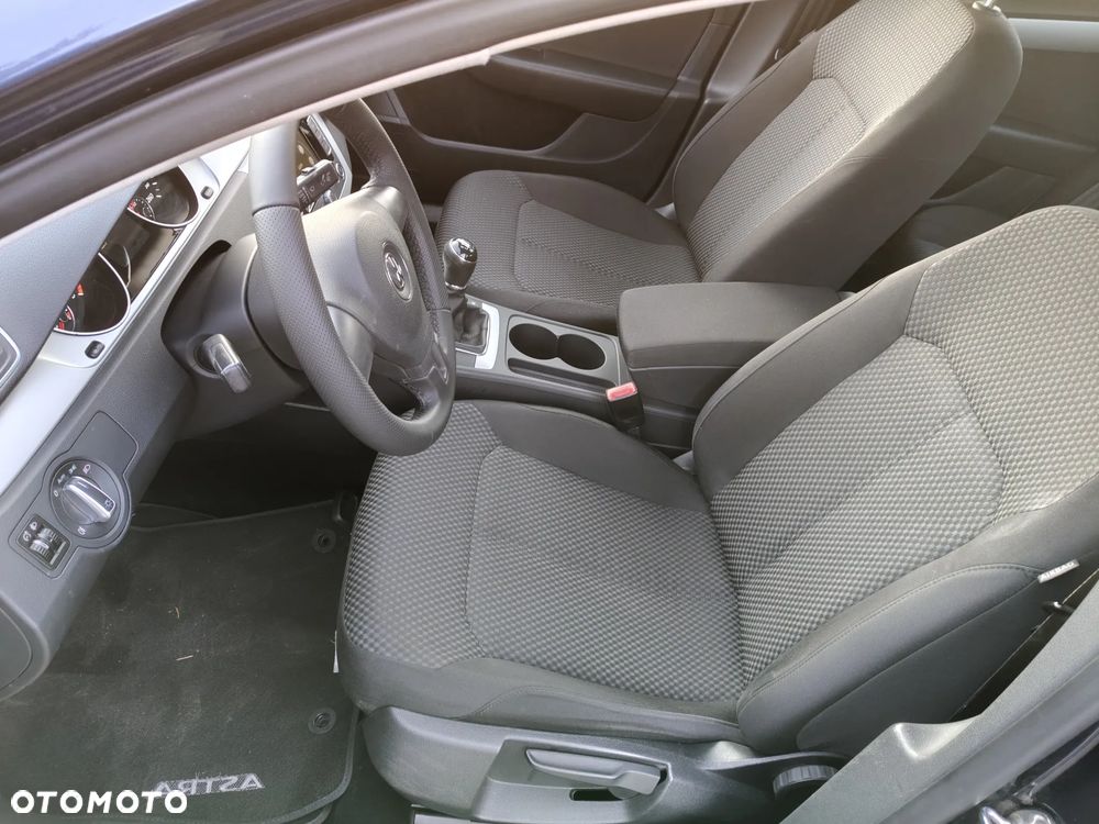 Volkswagen Passat 1.4 TSI BMT Comfortline - 11