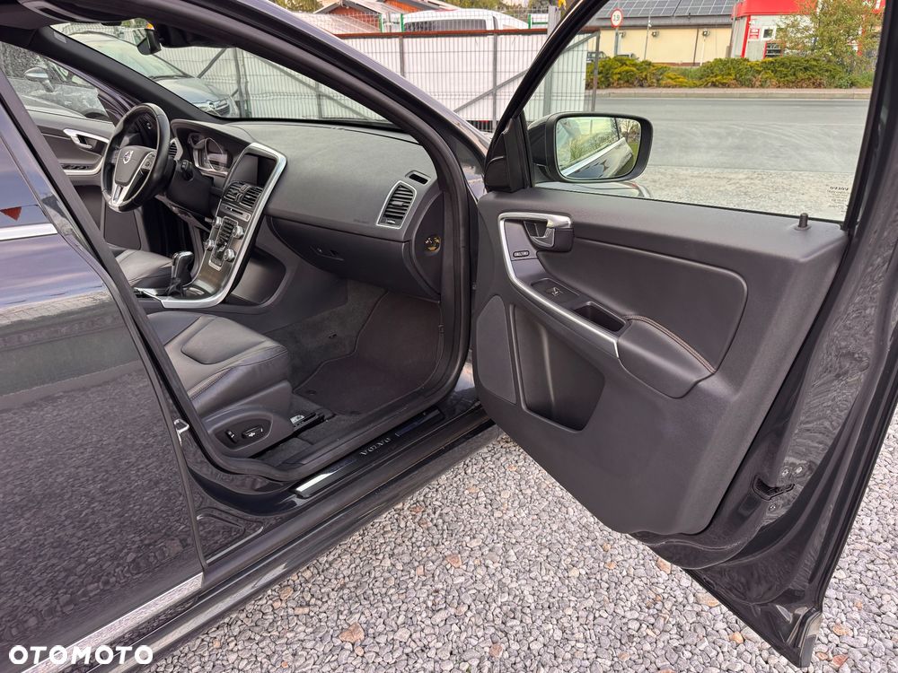 Volvo XC 60 D4 Summum - 31