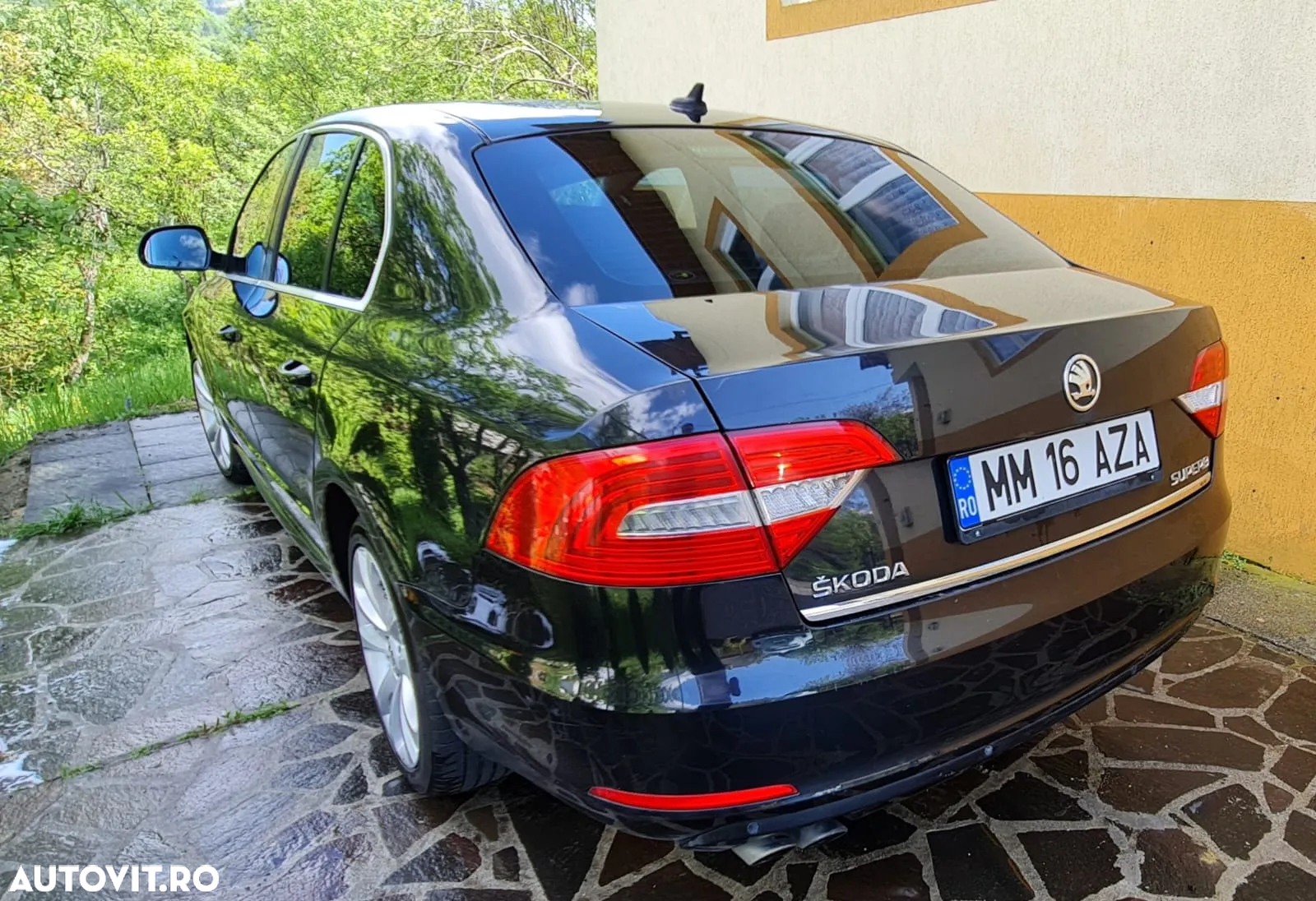 Skoda Superb Combi 2.0 TDI 4X4 Ambition - 3