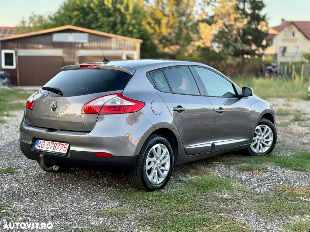 Renault Megane ENERGY dCi 110 Start & Stop Bose Edition - 3