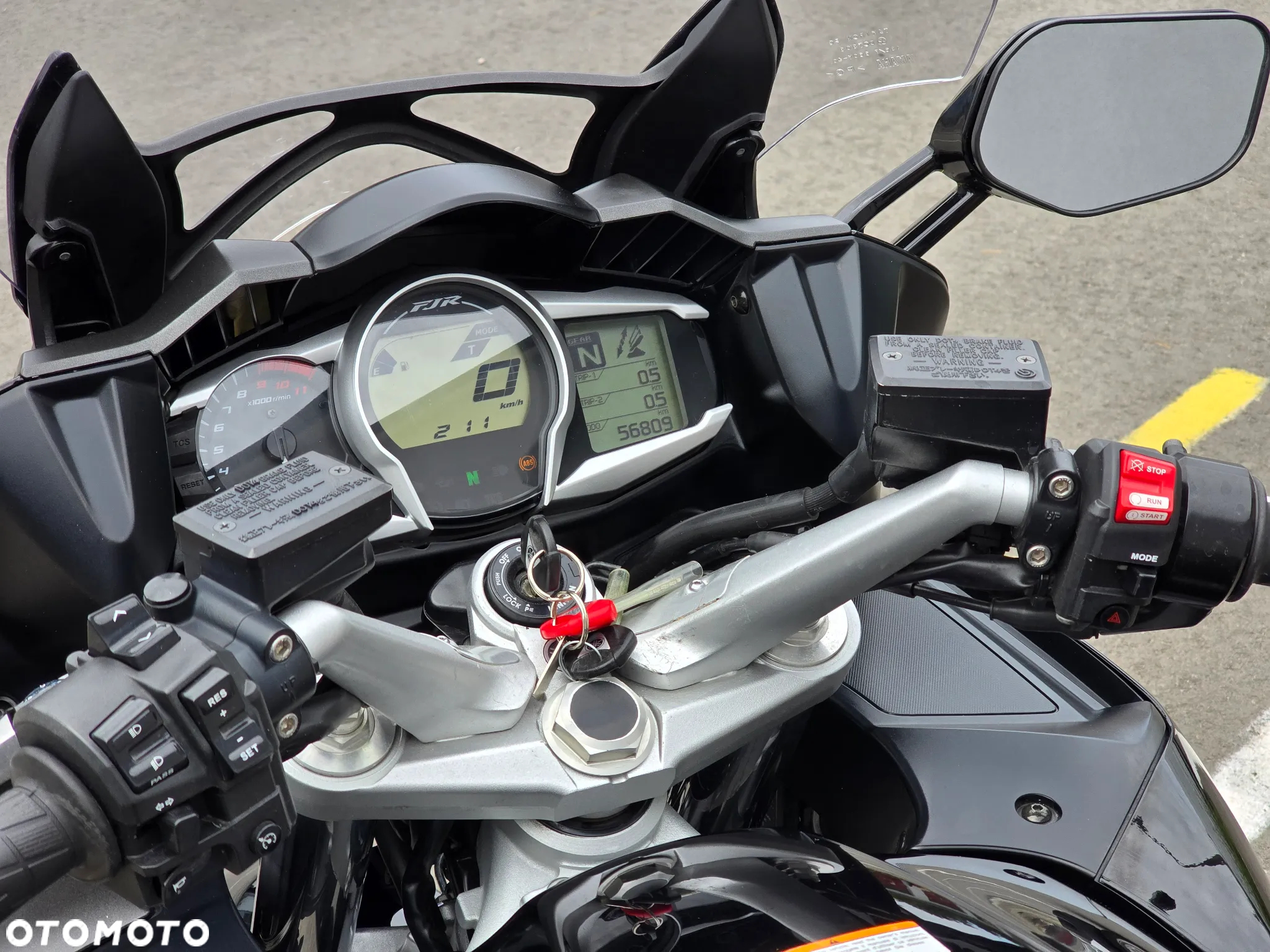 Yamaha FJR - 21