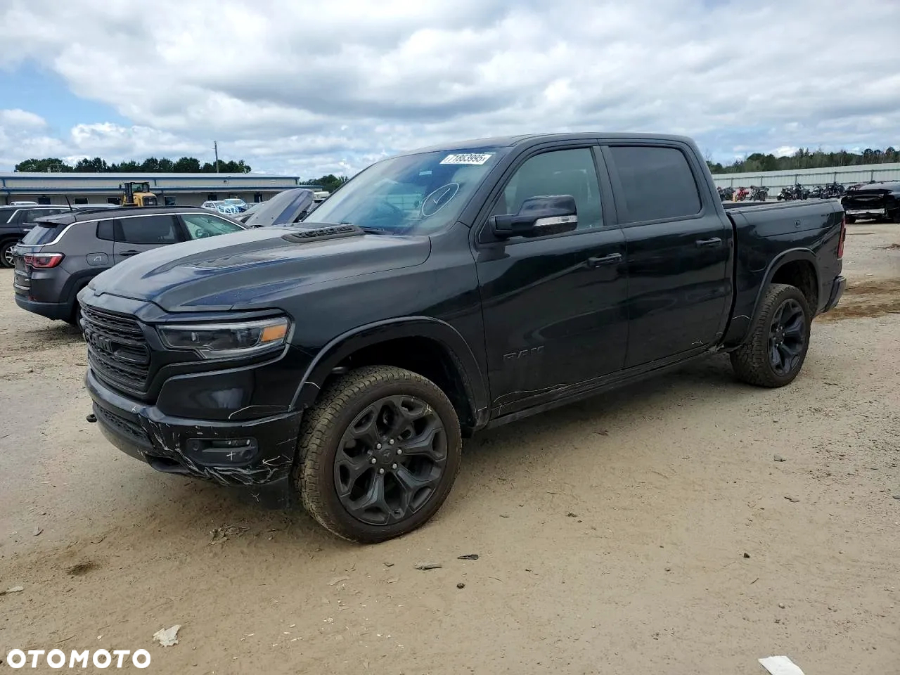 RAM 1500 Crew Cab Shortbed Limited - 2