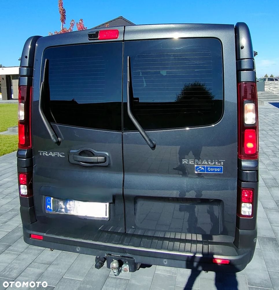 Renault Trafic Grand 2.0 dCi - 3