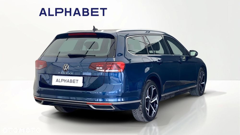 Volkswagen Passat - 5