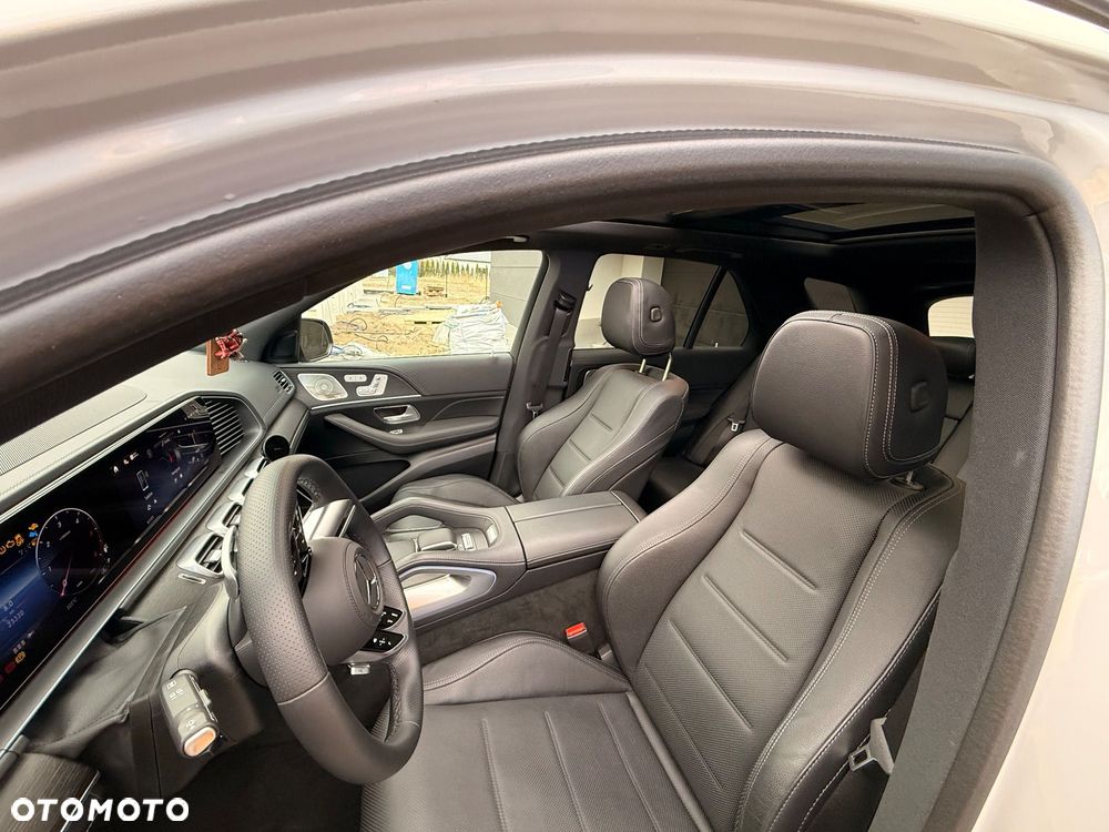 Mercedes-Benz GLE - 10