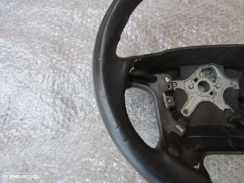 Volante Volvo S80 ano 2002 em pele  (ver detalhes) - 2