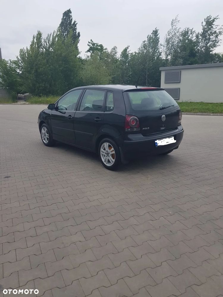 Volkswagen Polo - 5