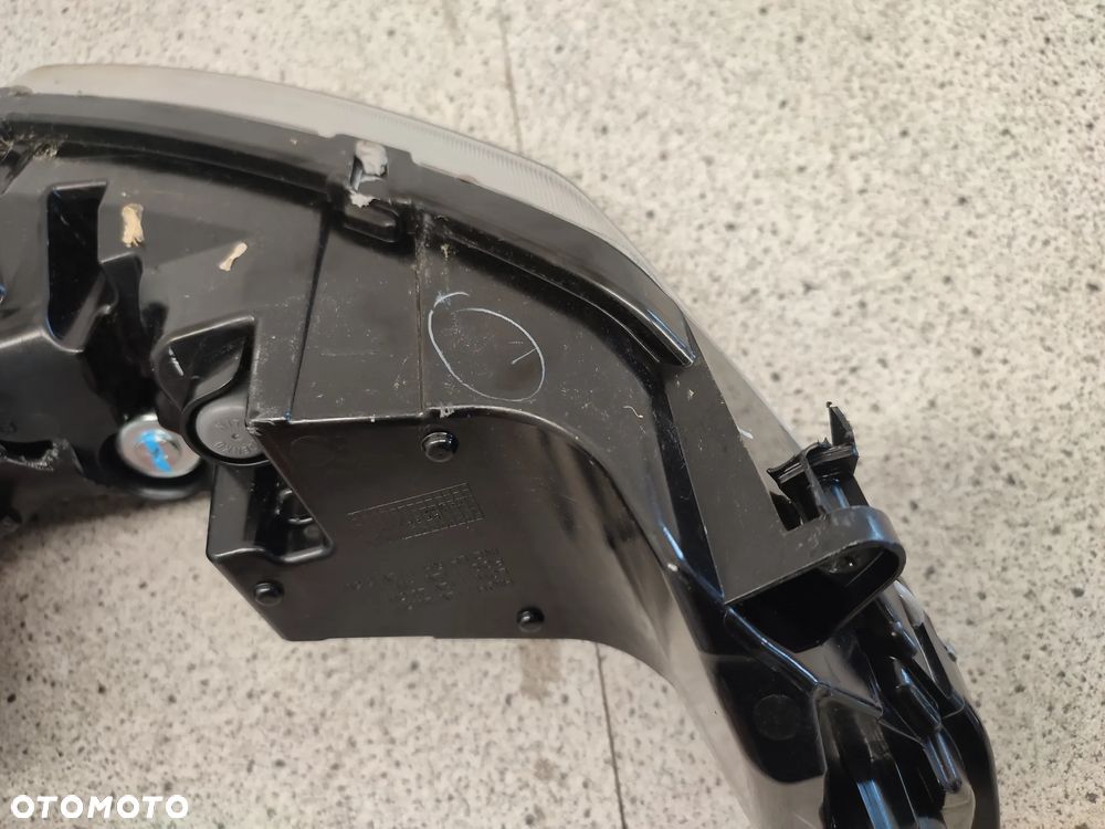 Lampa przód, przednia, reflektor Aprilia Tuona 125 RS125 RS 125 - 33