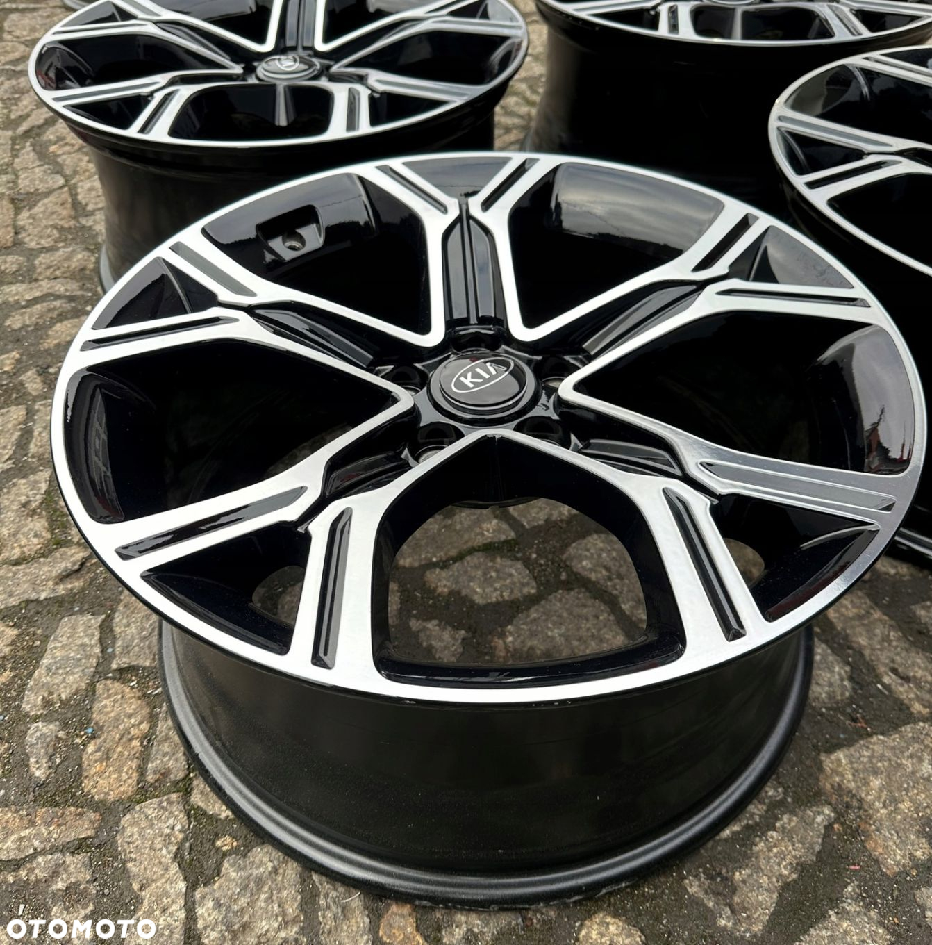 FELGI ALU KIA STINGER OE 52910-J5260 8,5 X 19 ET46,5 - 3
