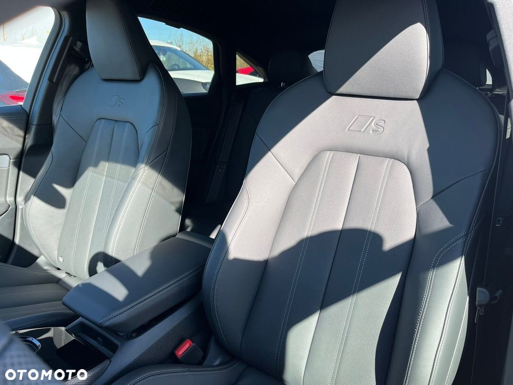Audi A5 Limousine - 13