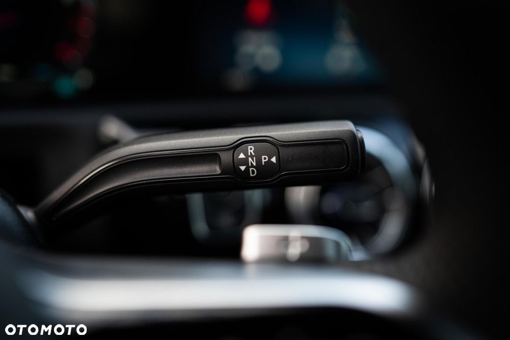 Mercedes-Benz CLA - 18