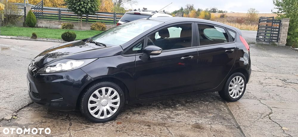 Ford Fiesta - 11