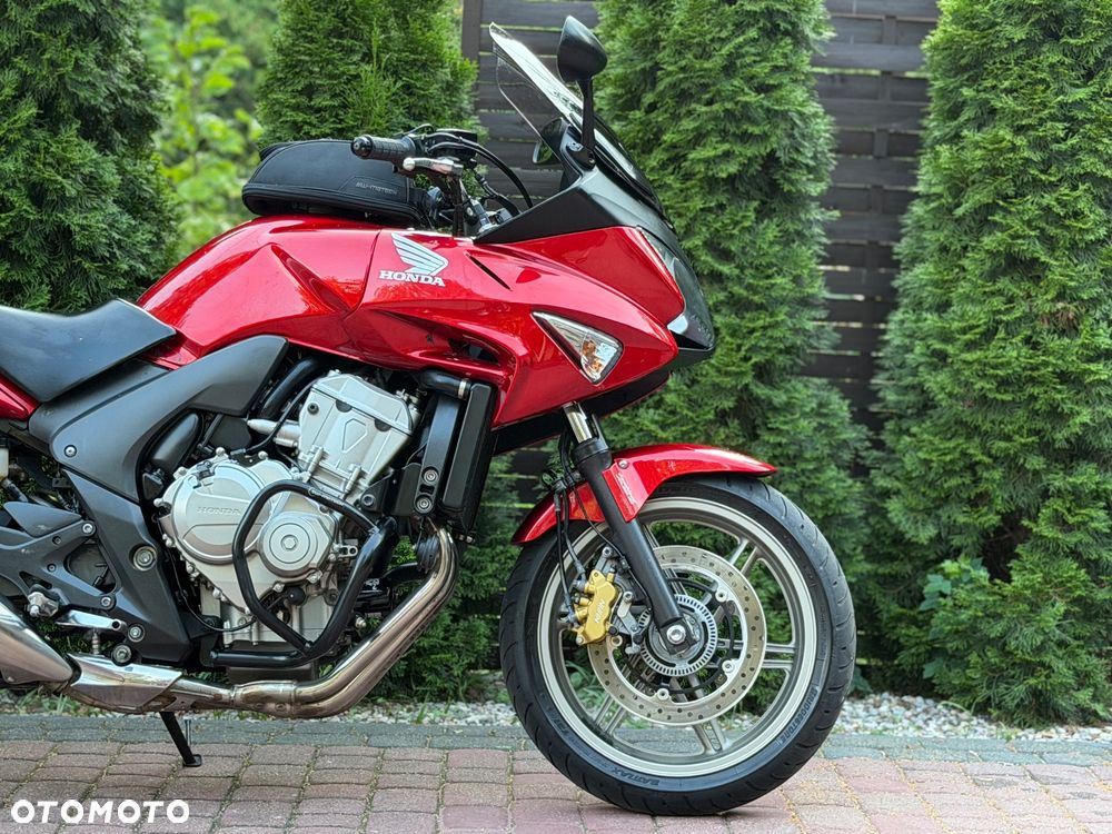Honda CBF - 10
