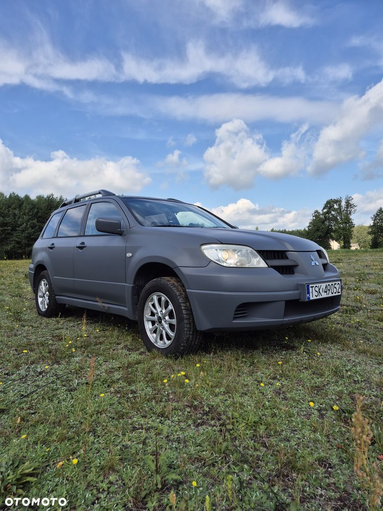 Mitsubishi Outlander 2.0 Comfort 4WD - 1