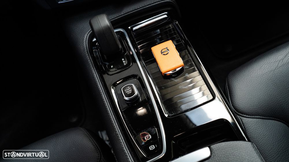 Volvo V90 2.0 T6 PHEV Inscription AWD - 39