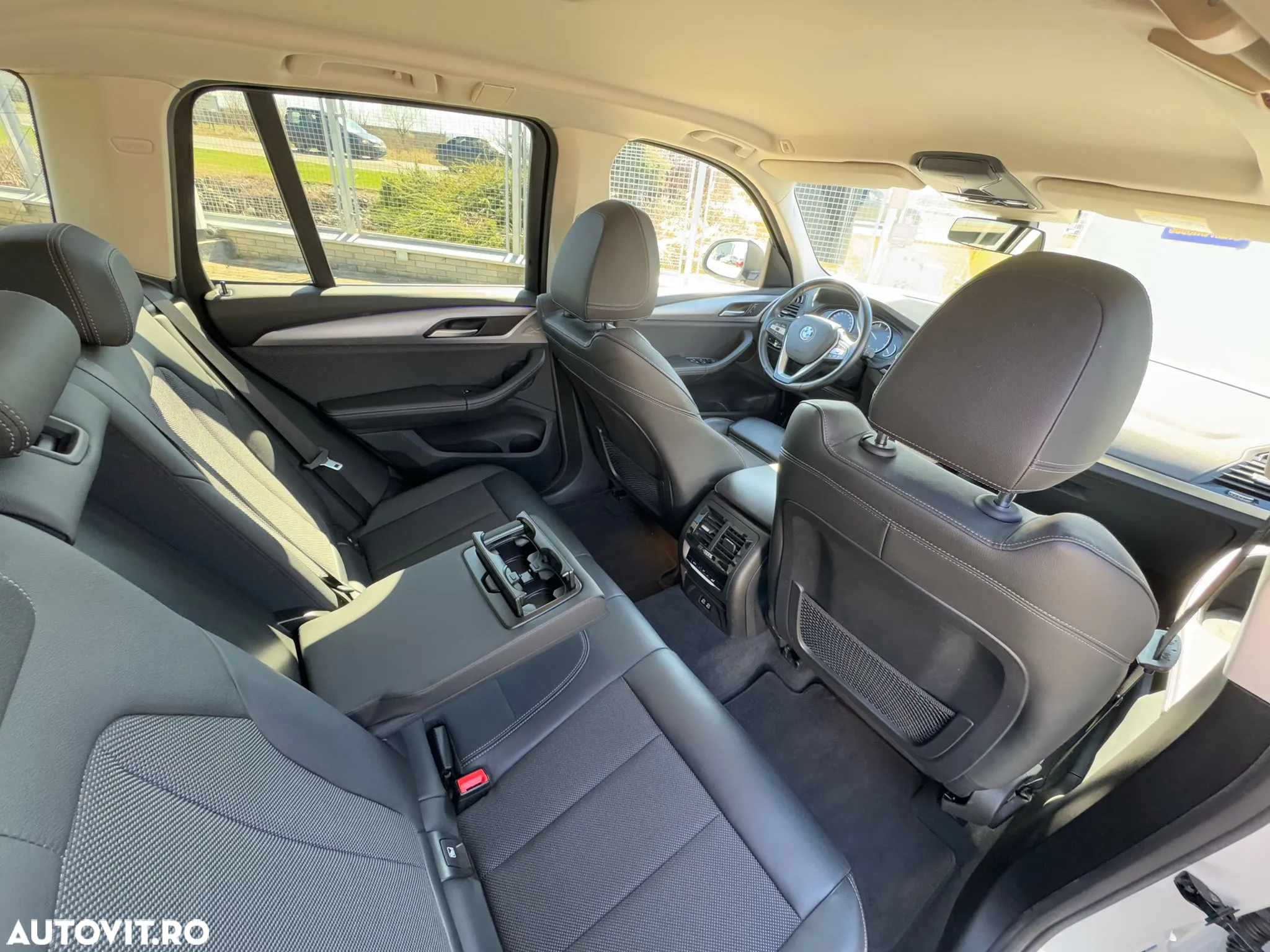 BMW X3 xDrive20d Aut. Advantage - 27