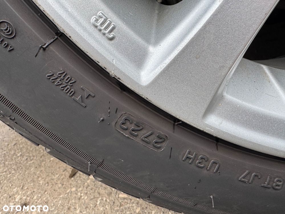 Subaru Legacy 2.5i Lineartronic Sport - 28