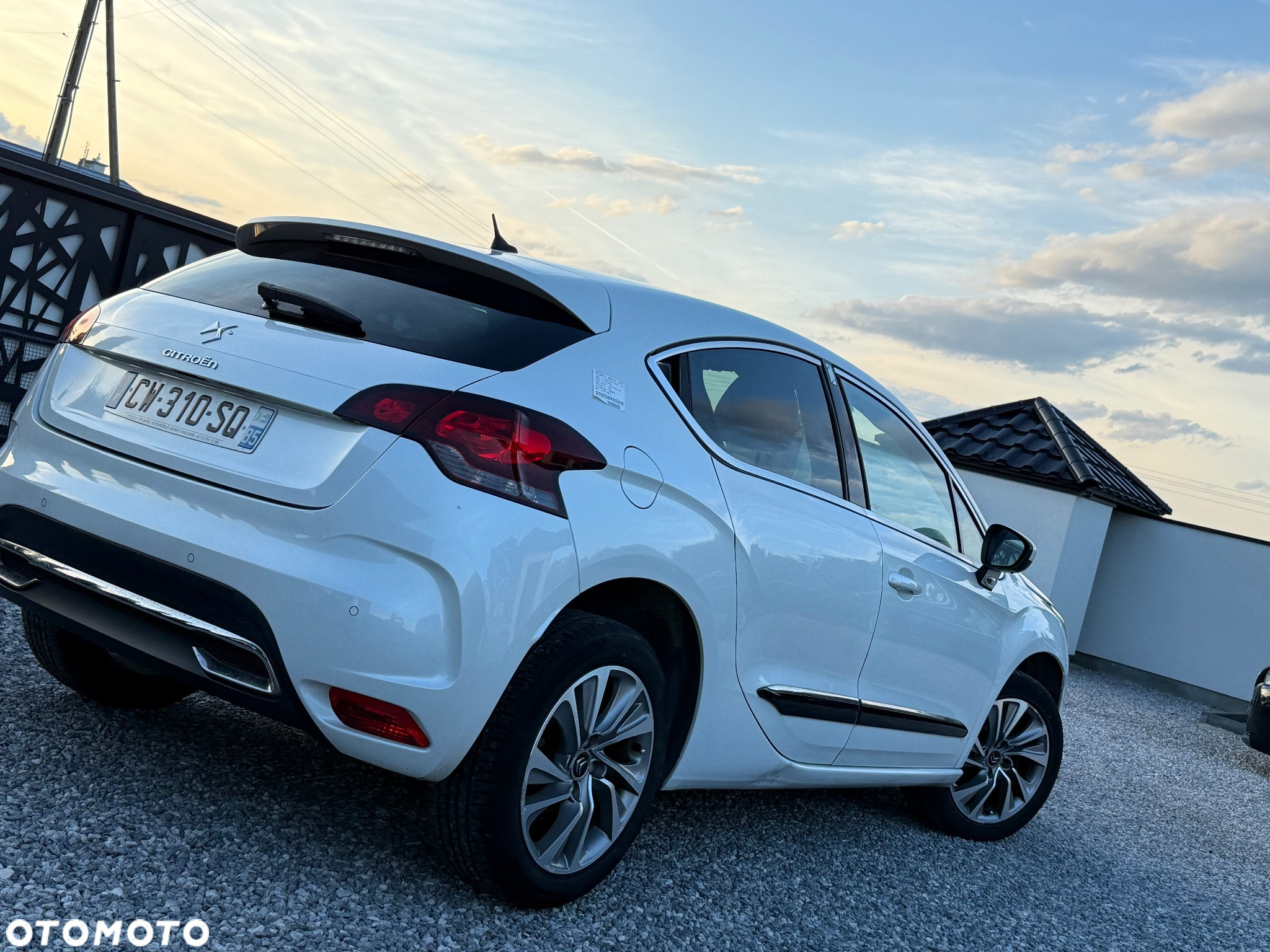 Citroën DS4 2.0 BlueHDi SoChic S&S - 12