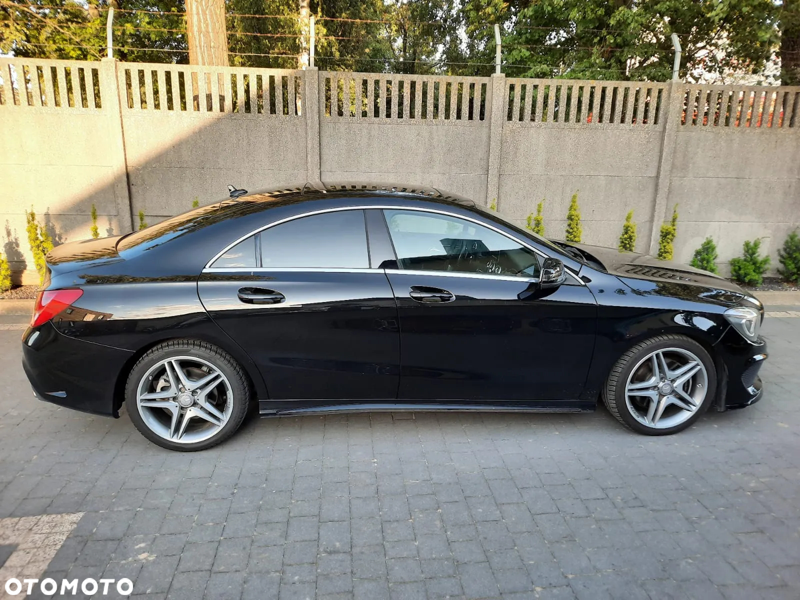 Mercedes-Benz CLA - 4