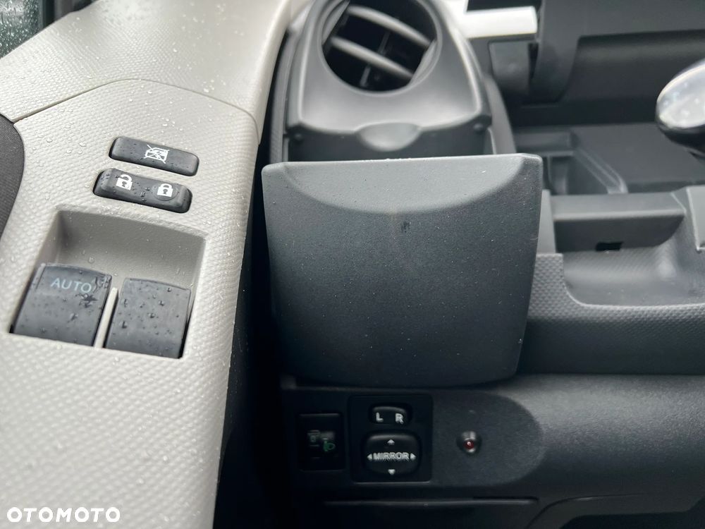 Toyota Yaris 1.0 Luna A/C - 11