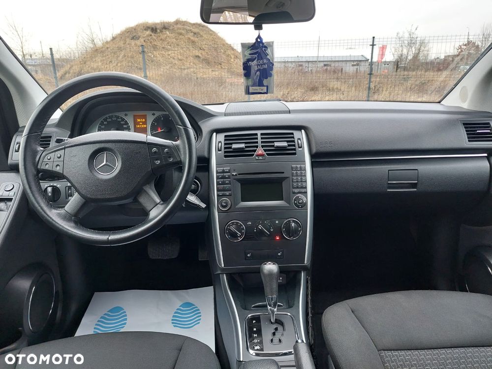 Mercedes-Benz Klasa B 180 Autotronic - 9