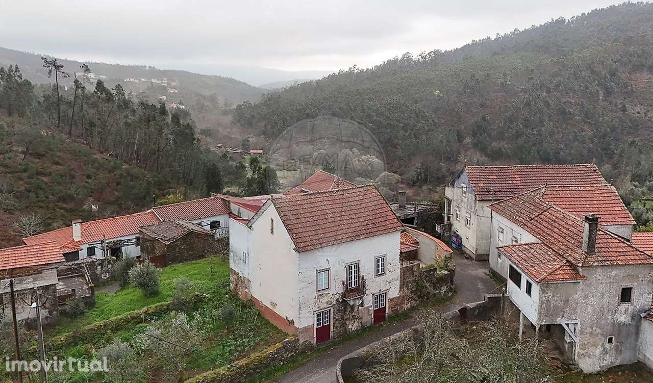 Moradia T2 à venda em Góis - Grande imagem: 3/29