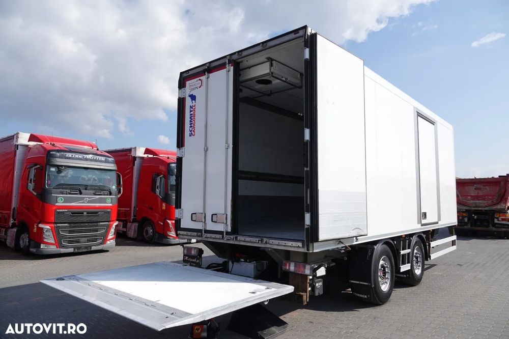 Schmitz Cargobull REMORCA FRIGORIFERĂ / CARIER SUPRA 1250 MT / BARĂ DE RIDICARE / SAF - 15