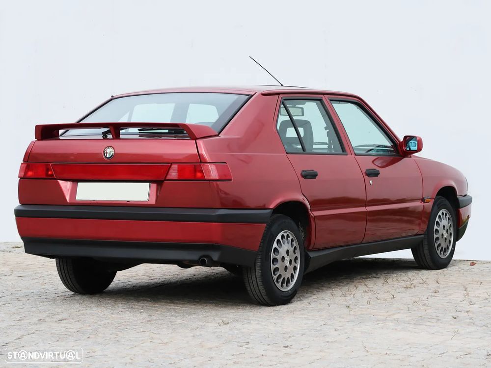 Alfa Romeo 33 1.3 - 10