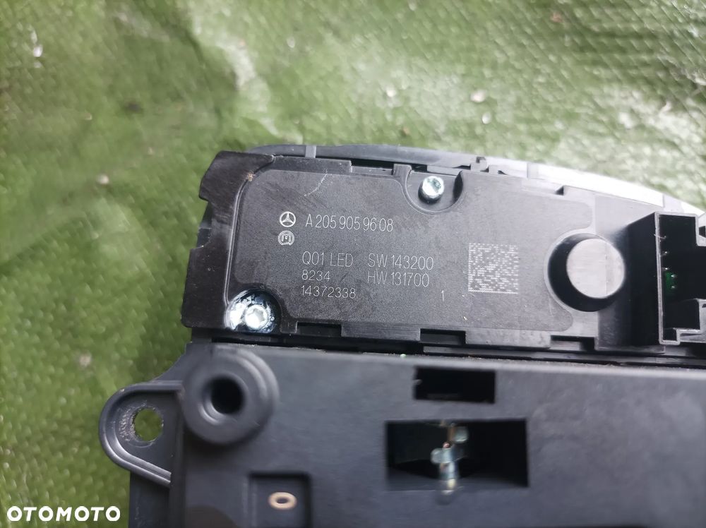 Mercedes C Klasa W205 Coupe lift panel IDRIVE nawigacji sterowania A2059004228 - 4