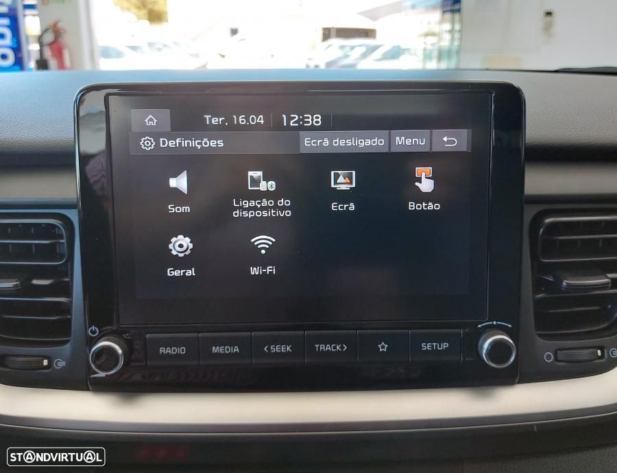 Kia Stonic 1.2 CVVT LX - 28