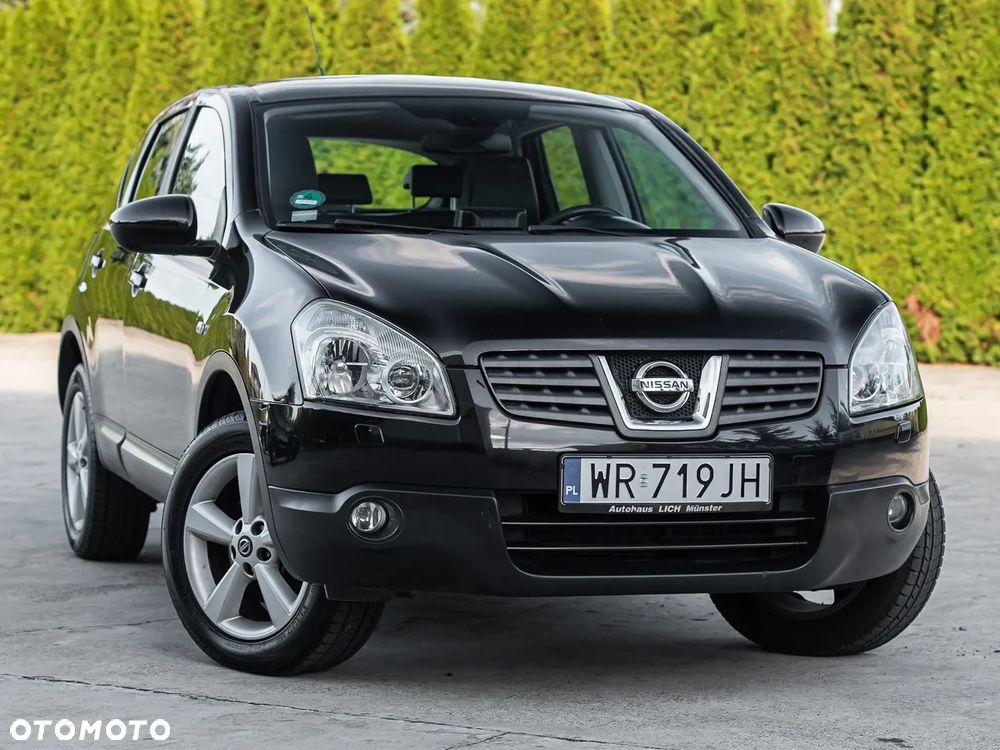 Nissan Qashqai - 1