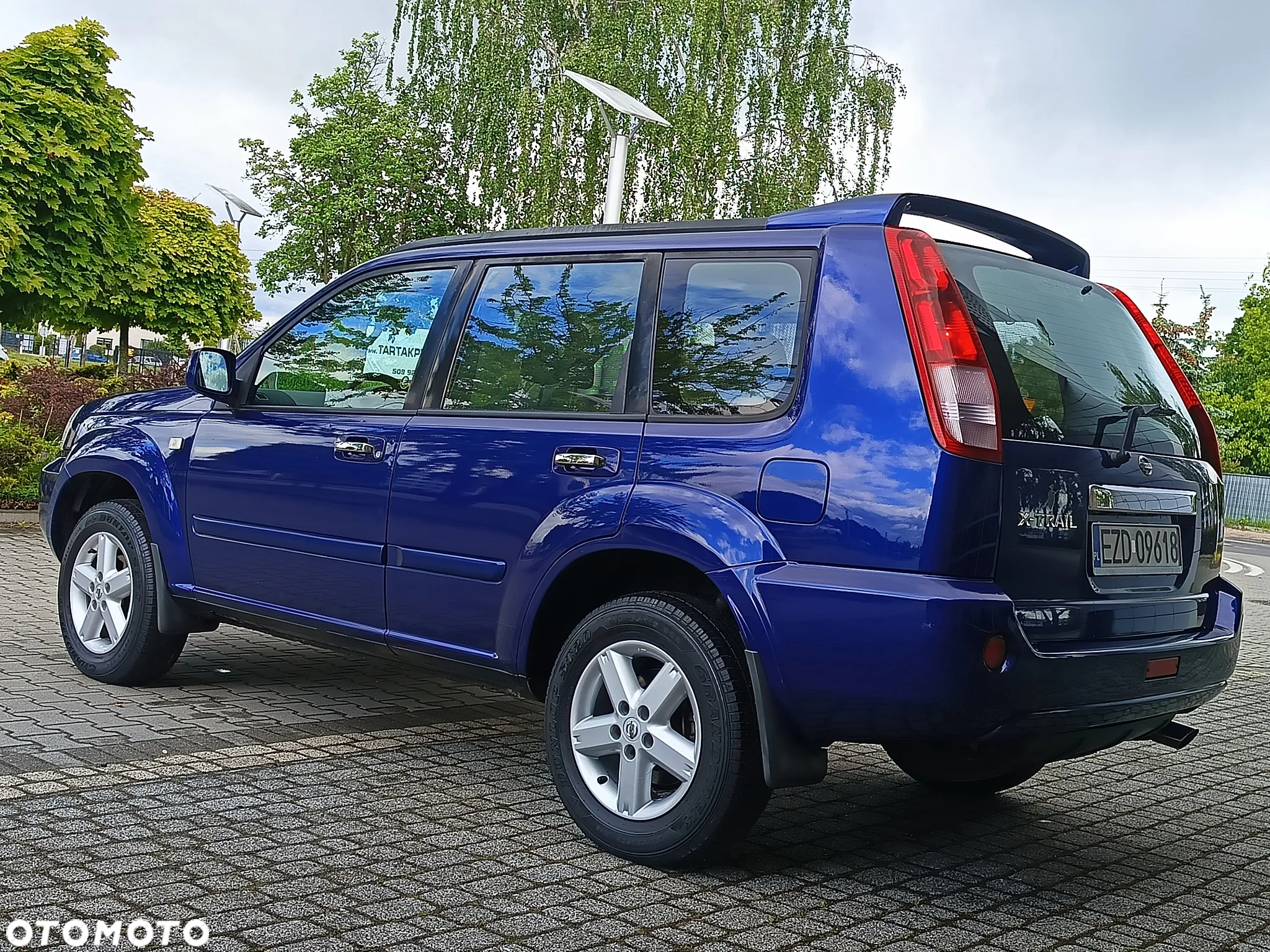 Nissan X-Trail 2.0 4x4 XE - 13