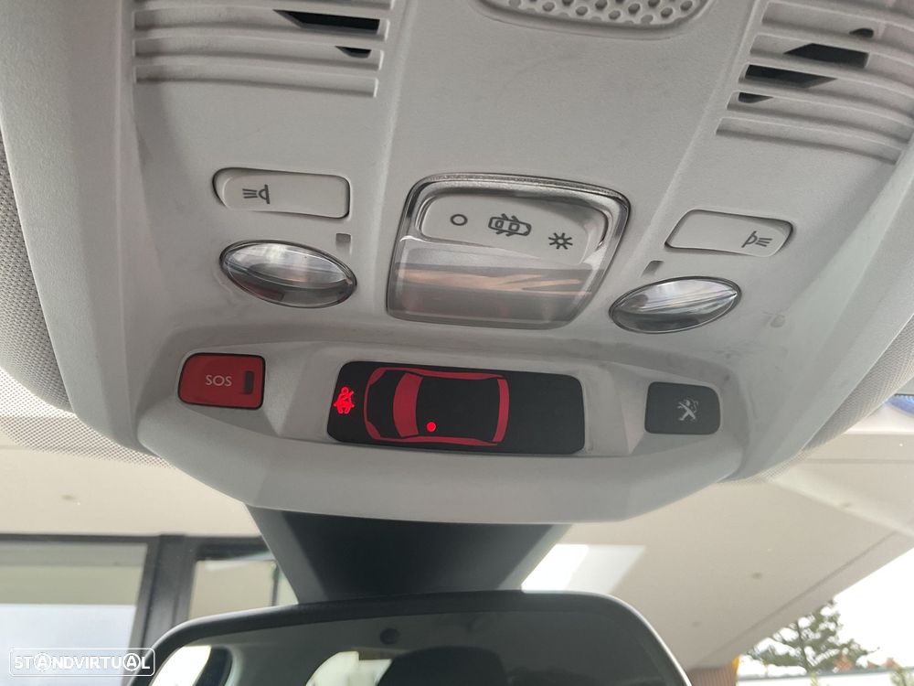 Peugeot 3008 1.5 BlueHDi Active - 23