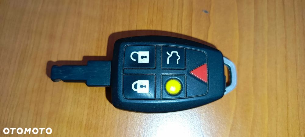KLUCZ KLUCZYK PILOT OBUDOWA VOLVO V50 S40 C30 - 2