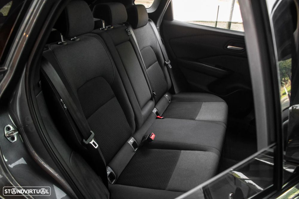 Nissan Qashqai 1.3 DIG-T MHEV N-Connecta - 31