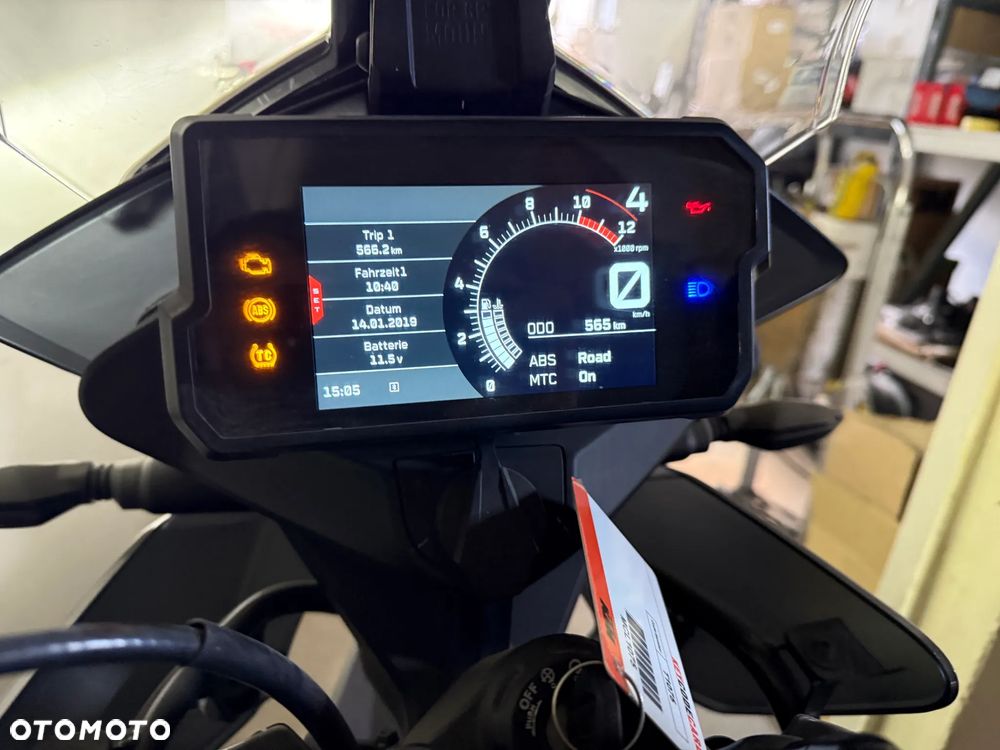 KTM Adventure - 9