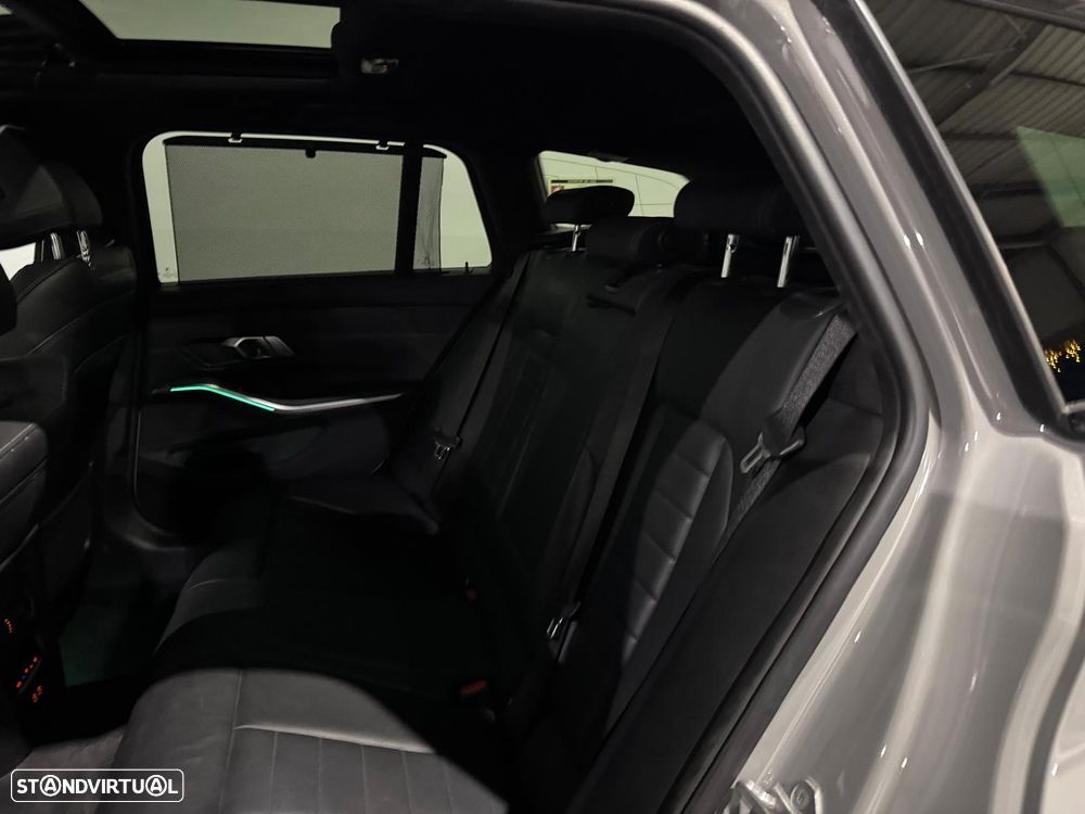 BMW 330 e Pack M Auto - 11