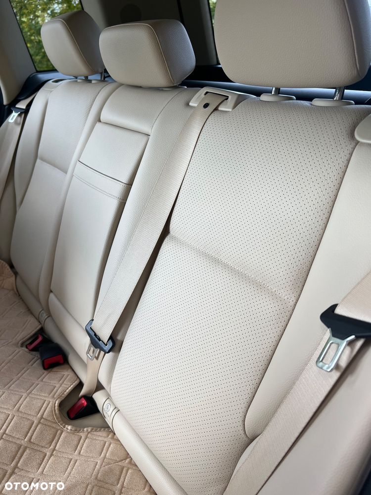 Mercedes-Benz GLK 350 4Matic BlueEFFICIENCY 7G-TRONIC - 17