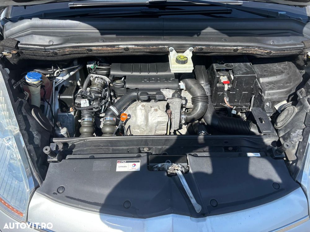 Citroën C4 Picasso 1.6 HDI X - 14