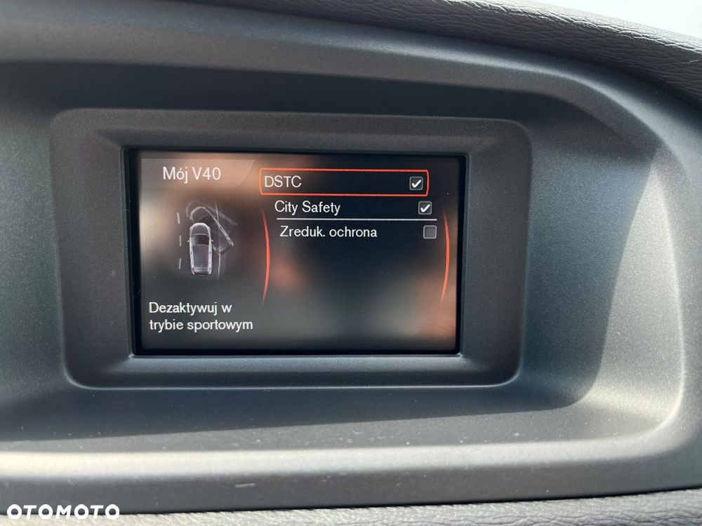 Volvo V40 - 20