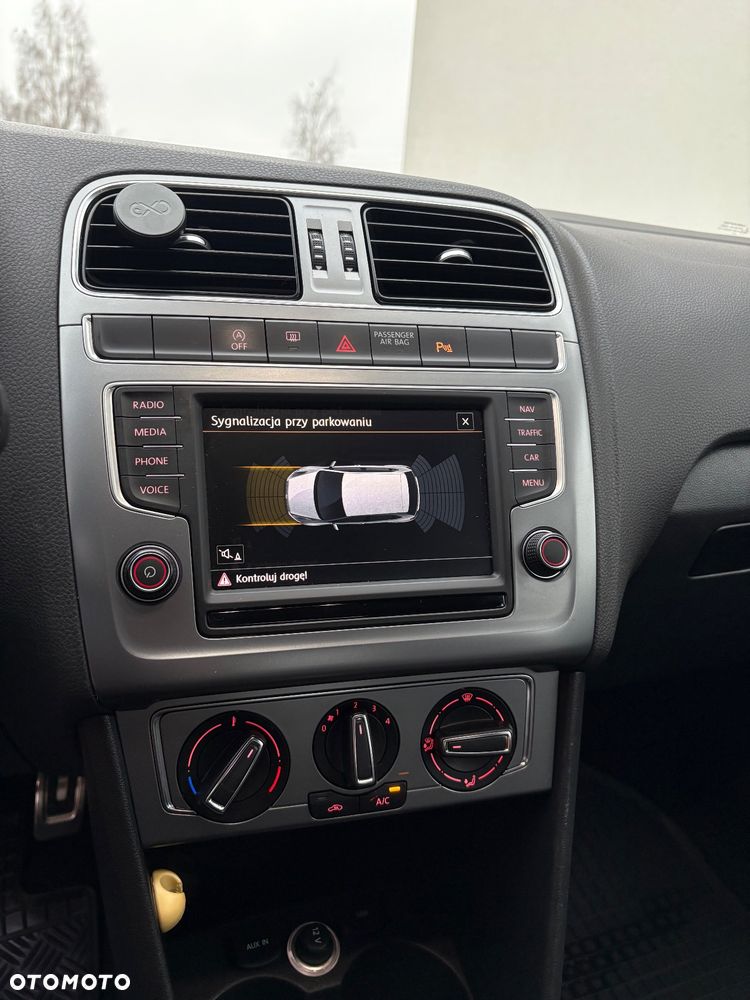 Volkswagen Polo 1.2 TSI Blue Motion Technology Allstar - 12