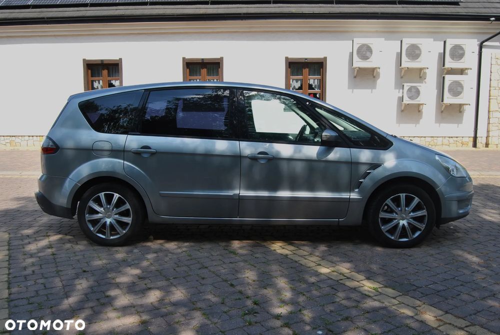 Ford S-Max 2.0 Ambiente - 16