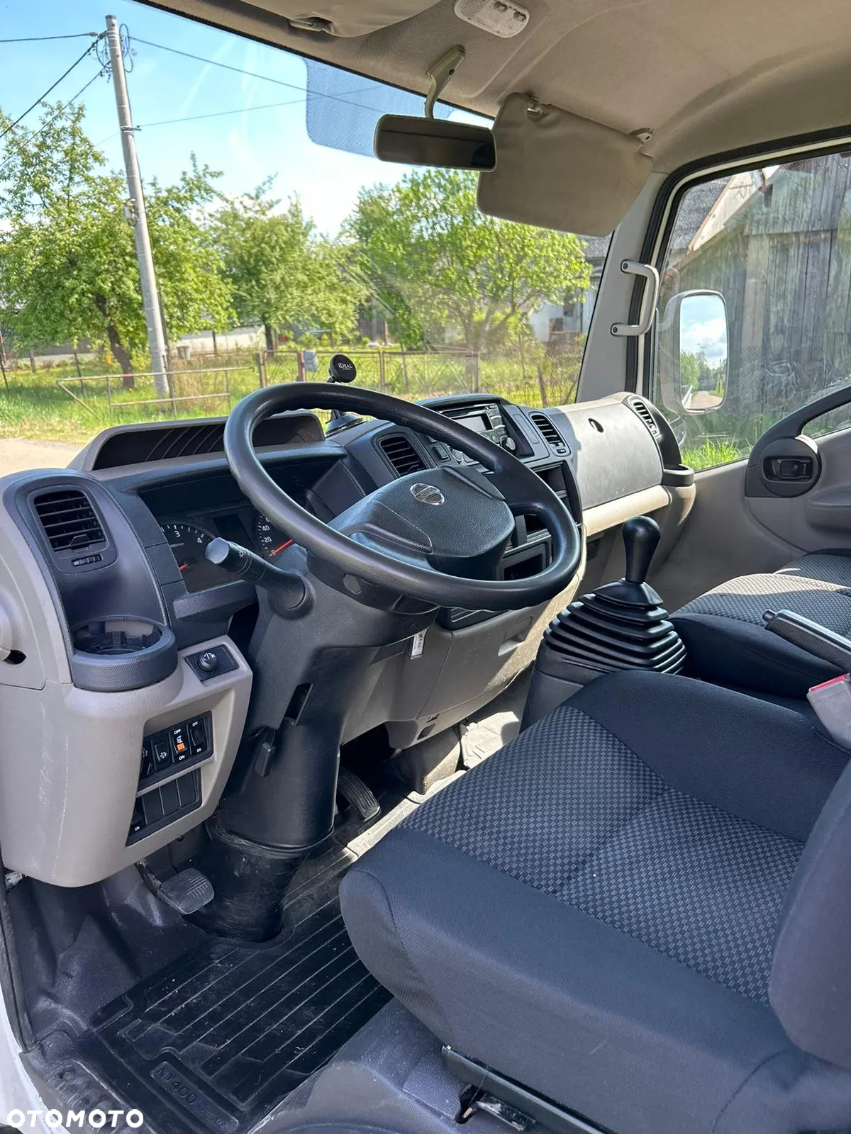Nissan Cabstar NT400 - 16