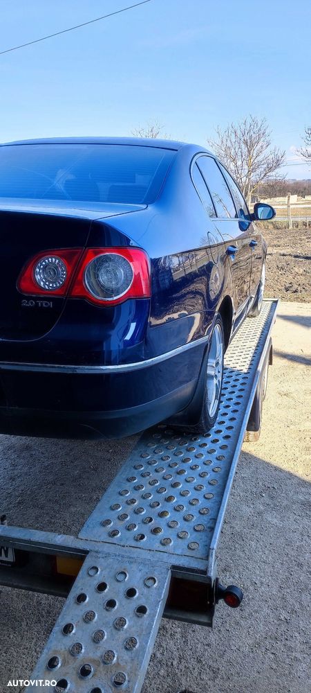 Dezmembrez vw volkswagen passat B6 sedan 2.0 tdi BMP cv man HDU LD5Q - 4