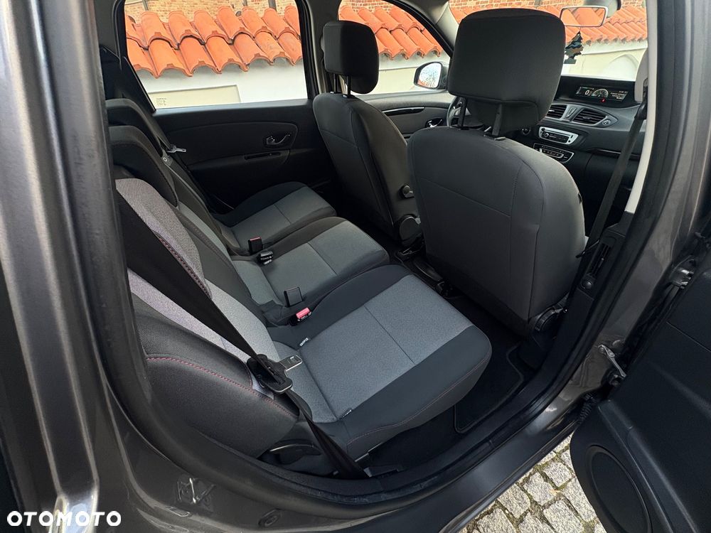 Renault Scenic 1.6 16V 110 Paris - 29