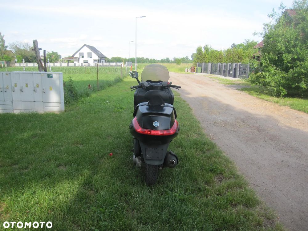 Piaggio X8 - 6