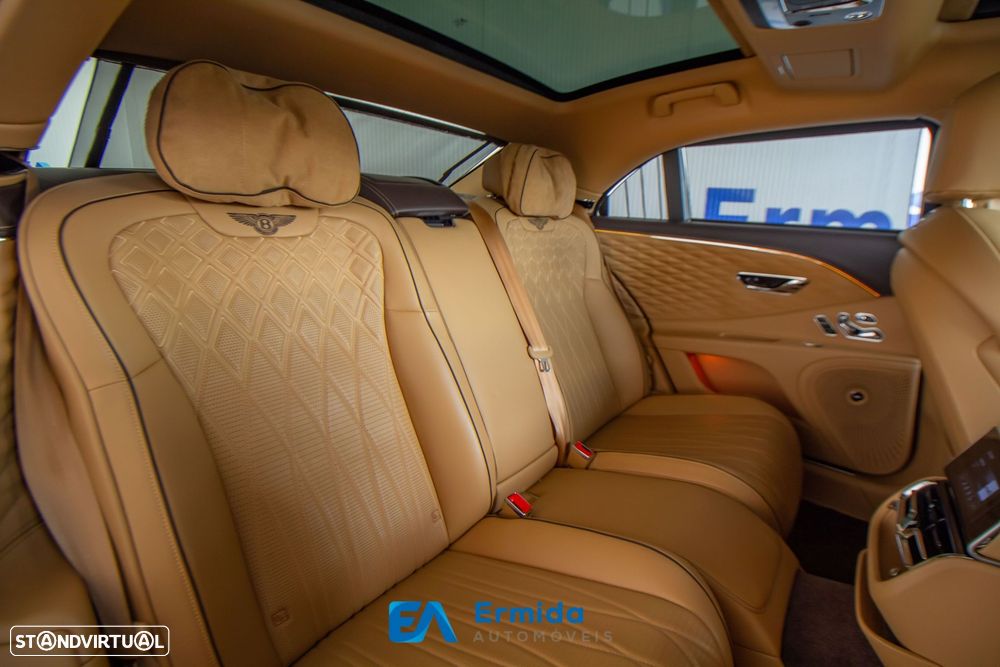 Bentley Flying Spur - 22