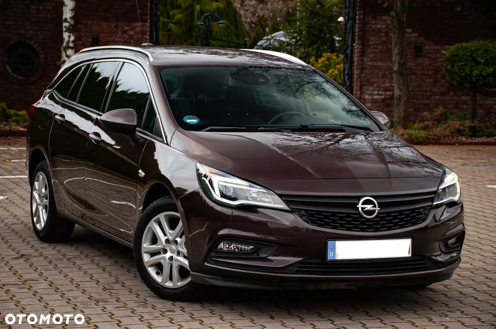 Opel Astra 1.4 Turbo Innovation - 11